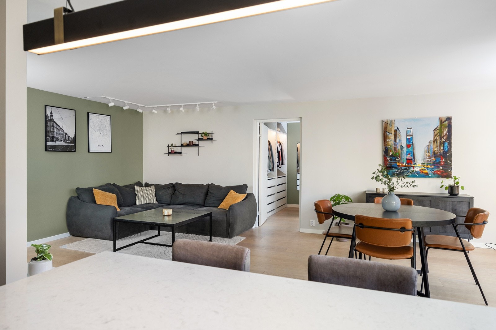 - Kjøkken mot stue - Galleribilde