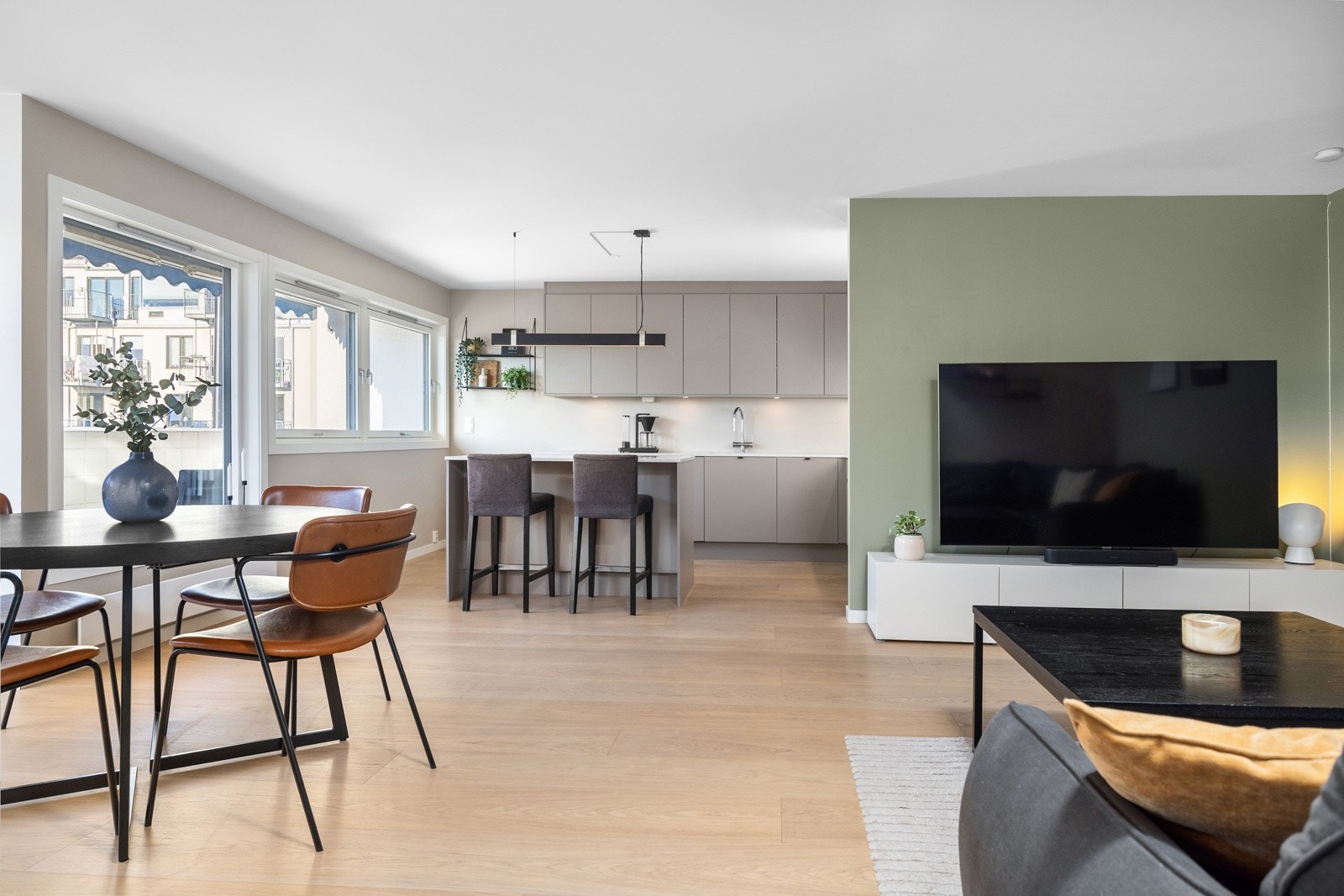 - Velkommen til Gøteborggata 1, presentert av Eiendomsmegler MNEF/Partner Bjørnar Mikkelsen (tlf. 938 98 132) hos Schala &Partners - Galleribilde