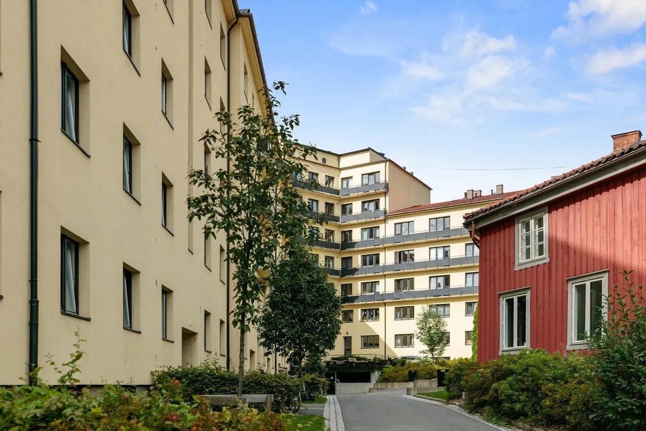 Inngangsparti. Galleribilde