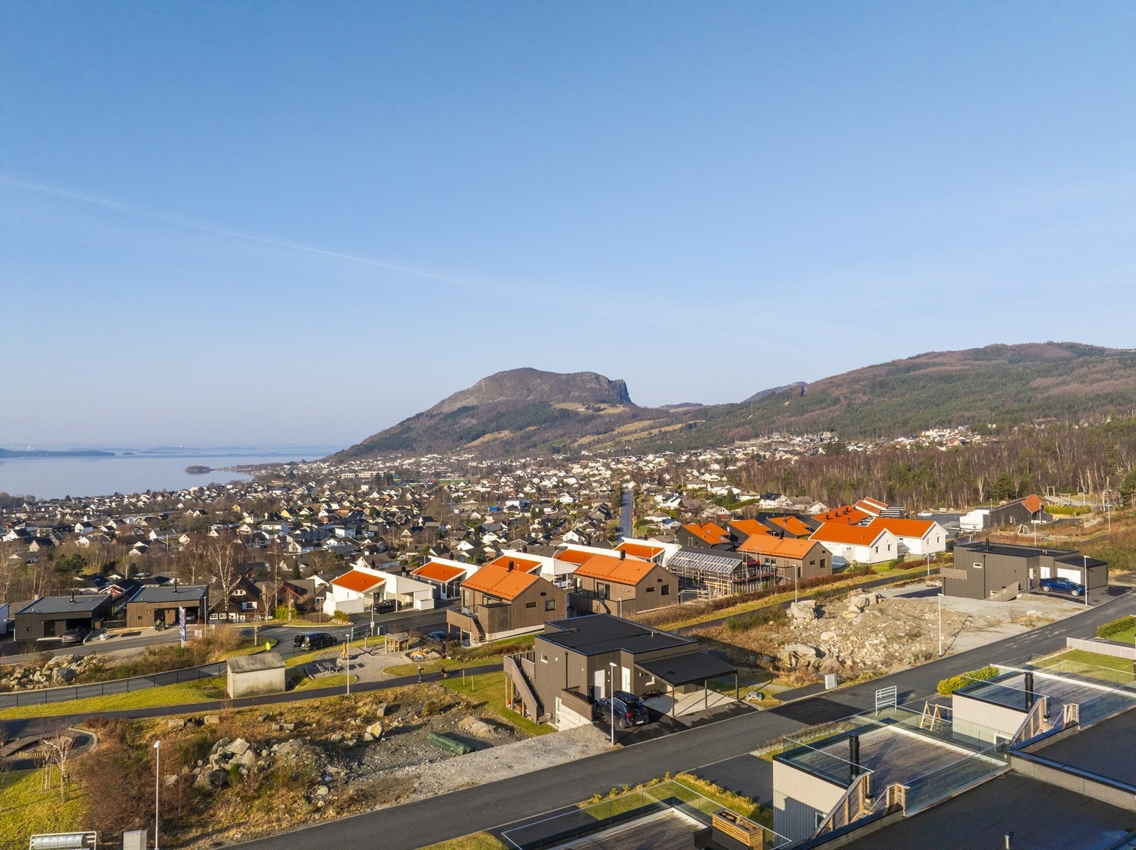 Her får man en fantastisk utsikt og meget gode solforhold hele dagen. Galleribilde