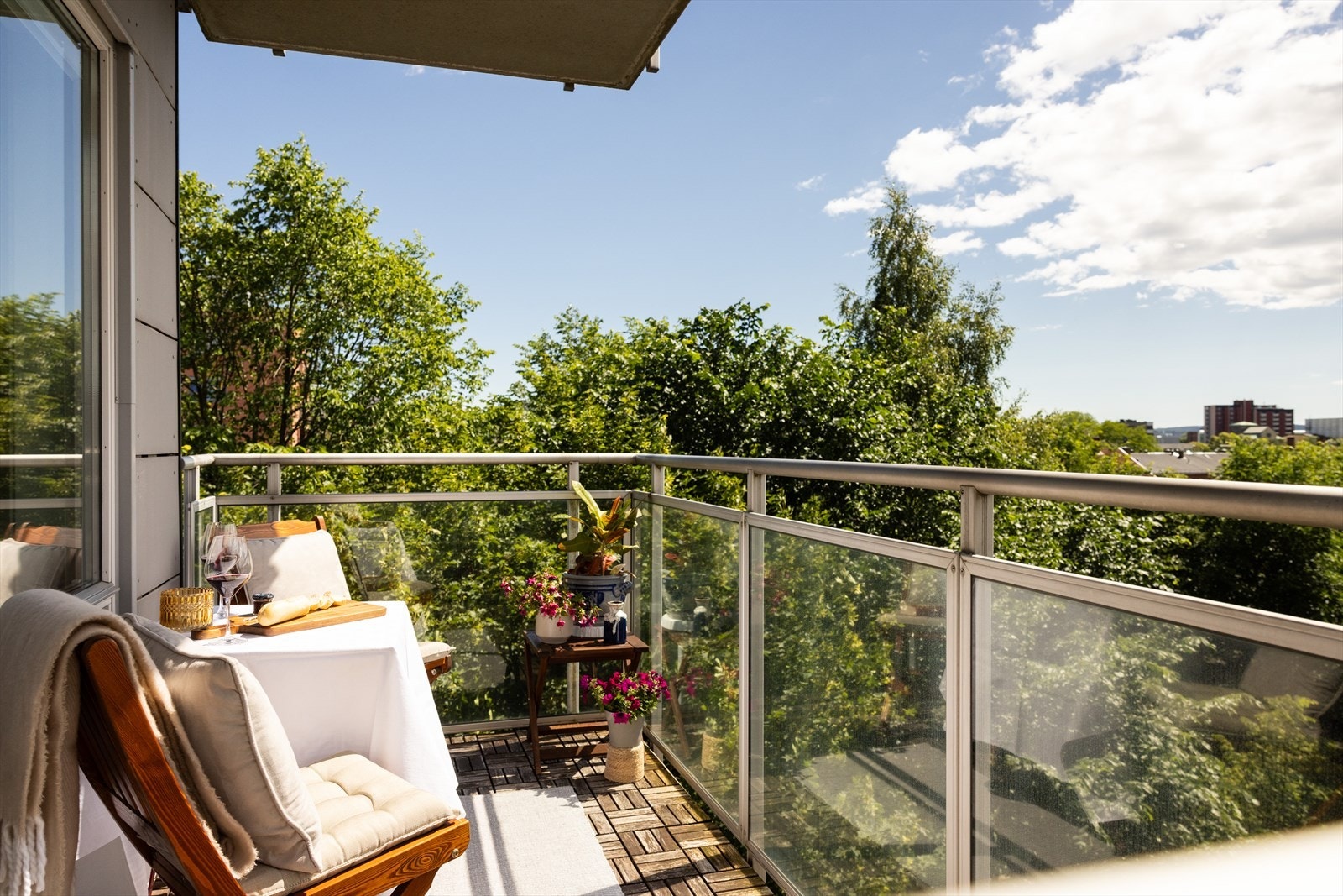 Velkommen til Maridalsveien 221 presentert av Jonas Dahlén v/ Nordvik St. Hanshaugen. Galleribilde