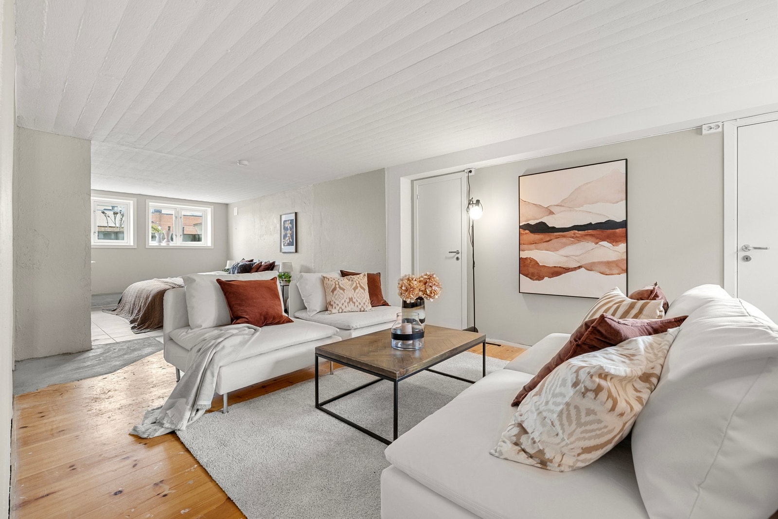 Kjelleren er godkjent for varig opphold, noe som er svært uvanlig i Lillestrøm. Galleribilde