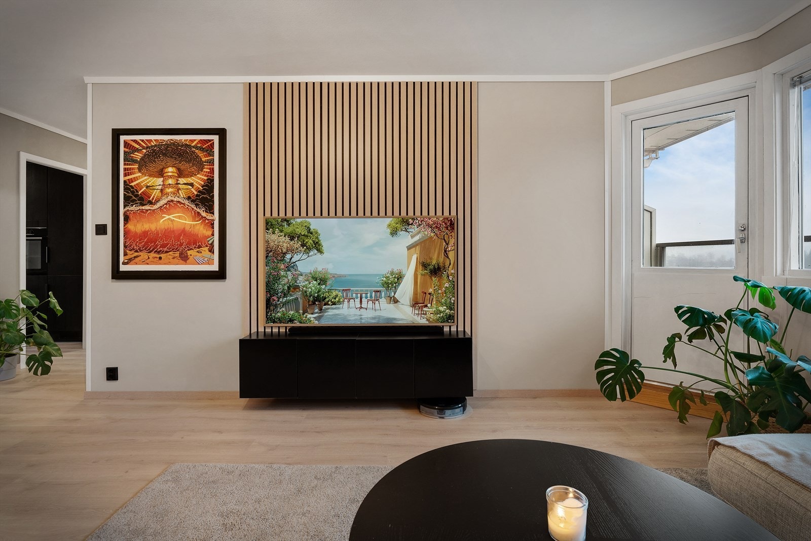 - Merk spilevegg, en kul detalj som gir rommet det lille ekstra - Galleribilde