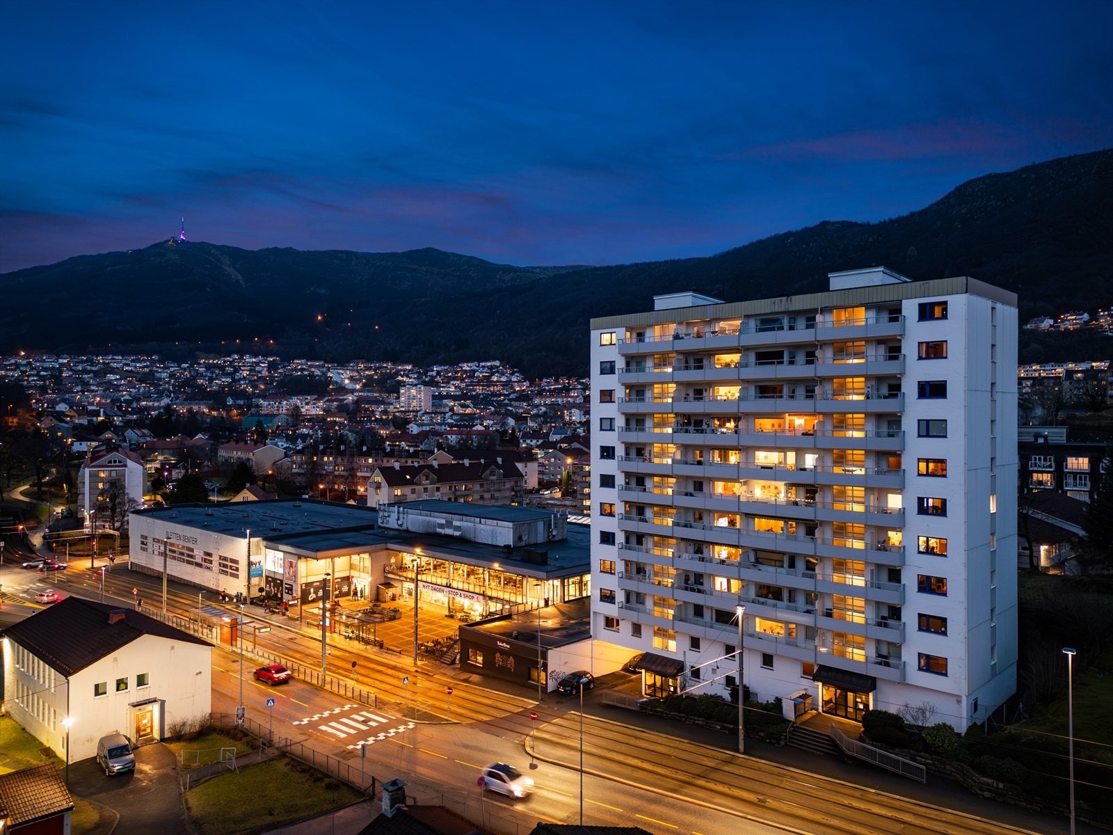 - Leiligheten ligger fint til i 6 etasje - Galleribilde