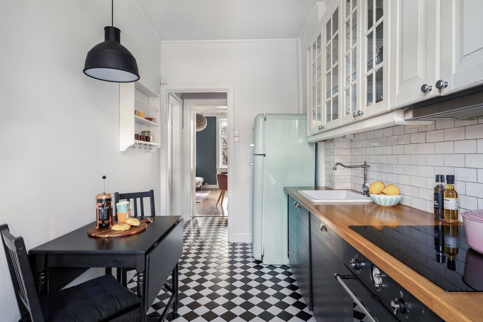 Det er montert gulvvarme på kjøkkenet. Galleribilde