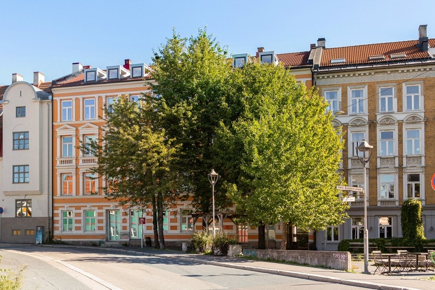 Oskar Braatens plass er et velkjent landemerke på Torshov. Galleribilde
