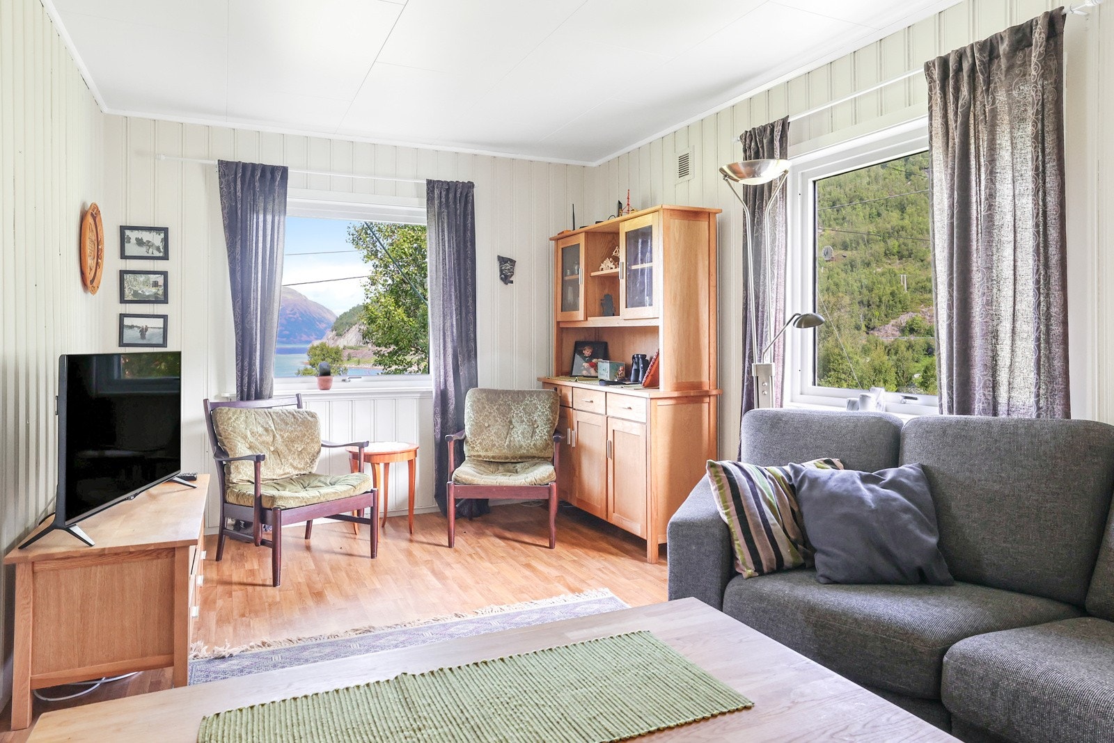 Det er fint med plass til flere sittegrupper Galleribilde