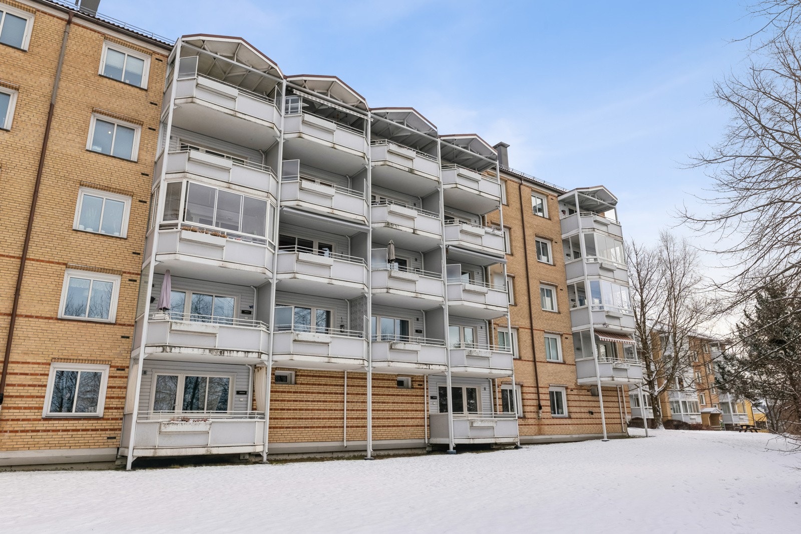 Akerli borettslag har godt vedlikeholdt bygningsmasse og ryddig øknonomi. Galleribilde