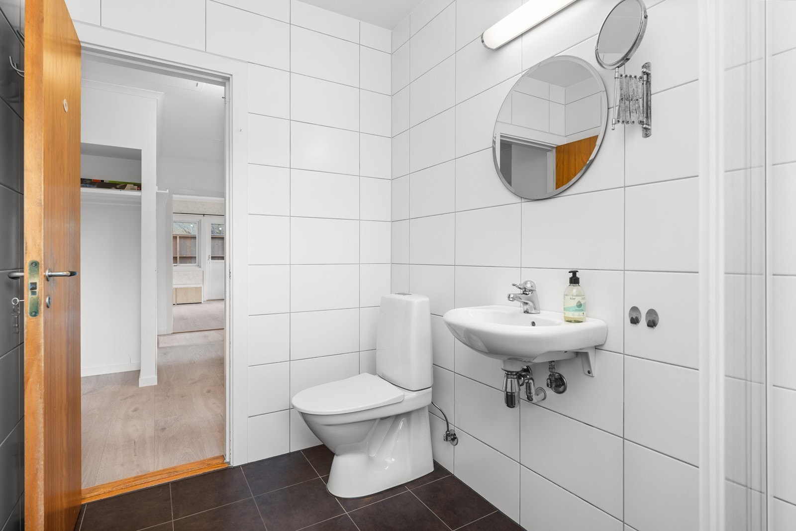 Badet Galleribilde