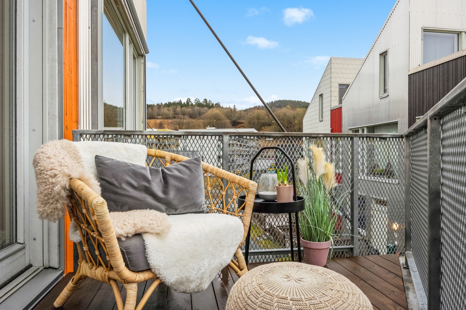 Fin uteplass til å nyte frokost, lunsj og middag ute i solen Galleribilde