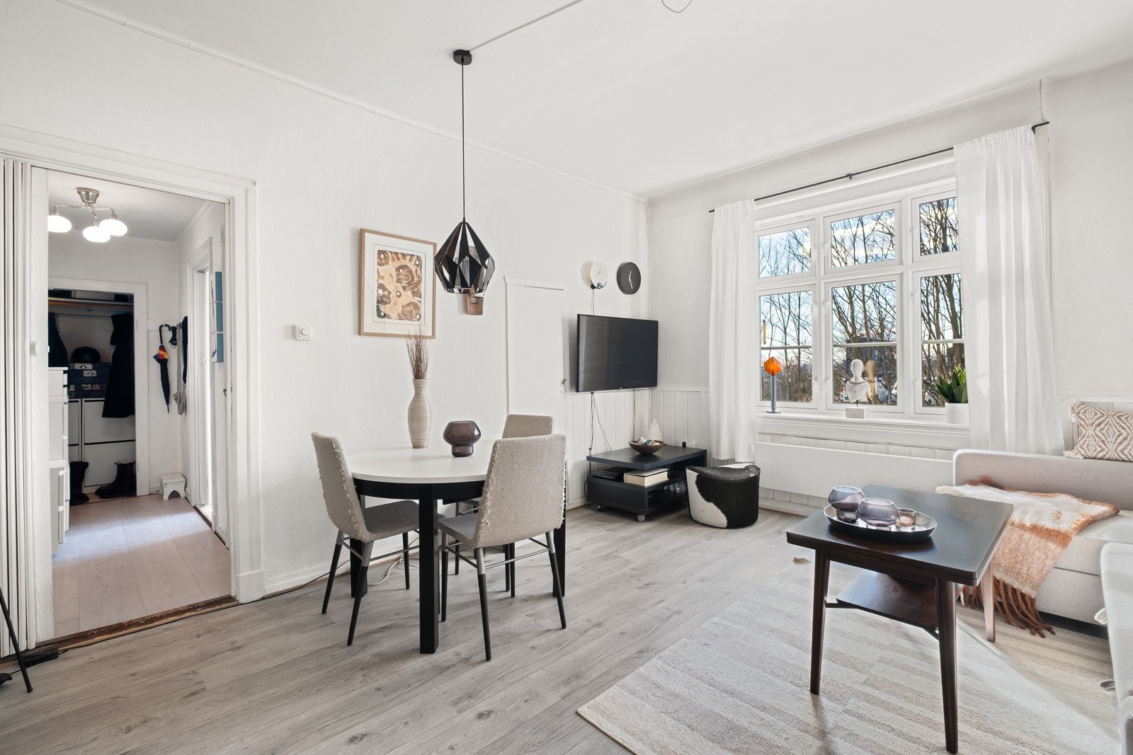 Stuen er av god størrelse. Galleribilde