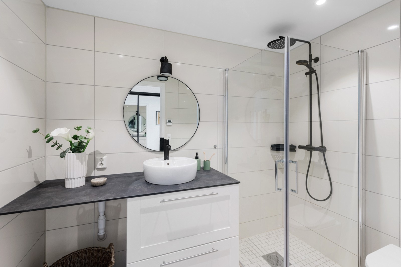 Badet Galleribilde