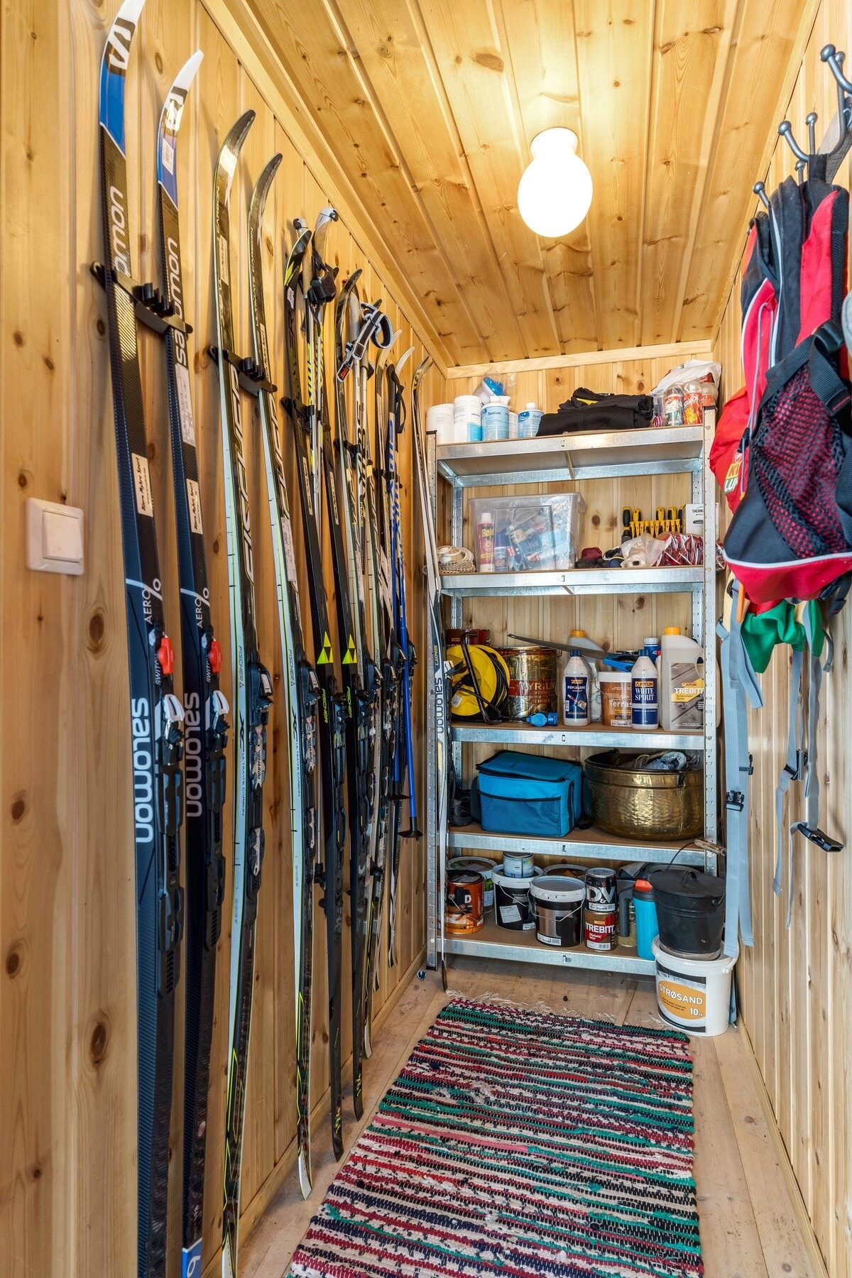 Bod ved inngangspartiet. Galleribilde