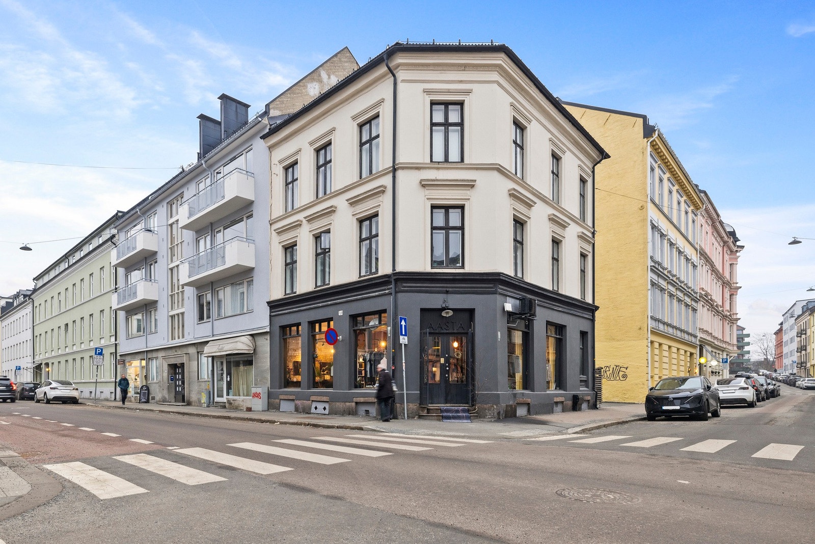 Leiligheten har en svært ettertraktet beliggenhet på Majorstuen, kun et steinkast unna Bogstadveien! Galleribilde