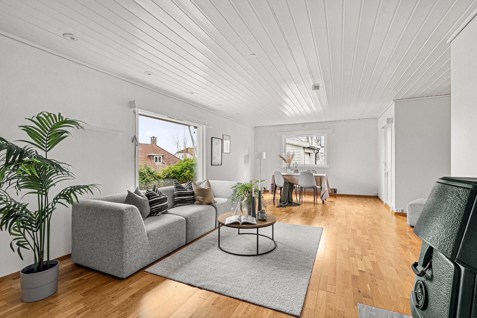 EIE Eiendomsmegling v/ Jr. Partner Håkon Hovland presenterer Øvrebøveien 6! Galleribilde