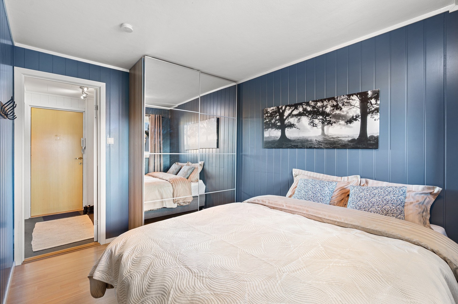 ..og garderobeløsninger. Galleribilde