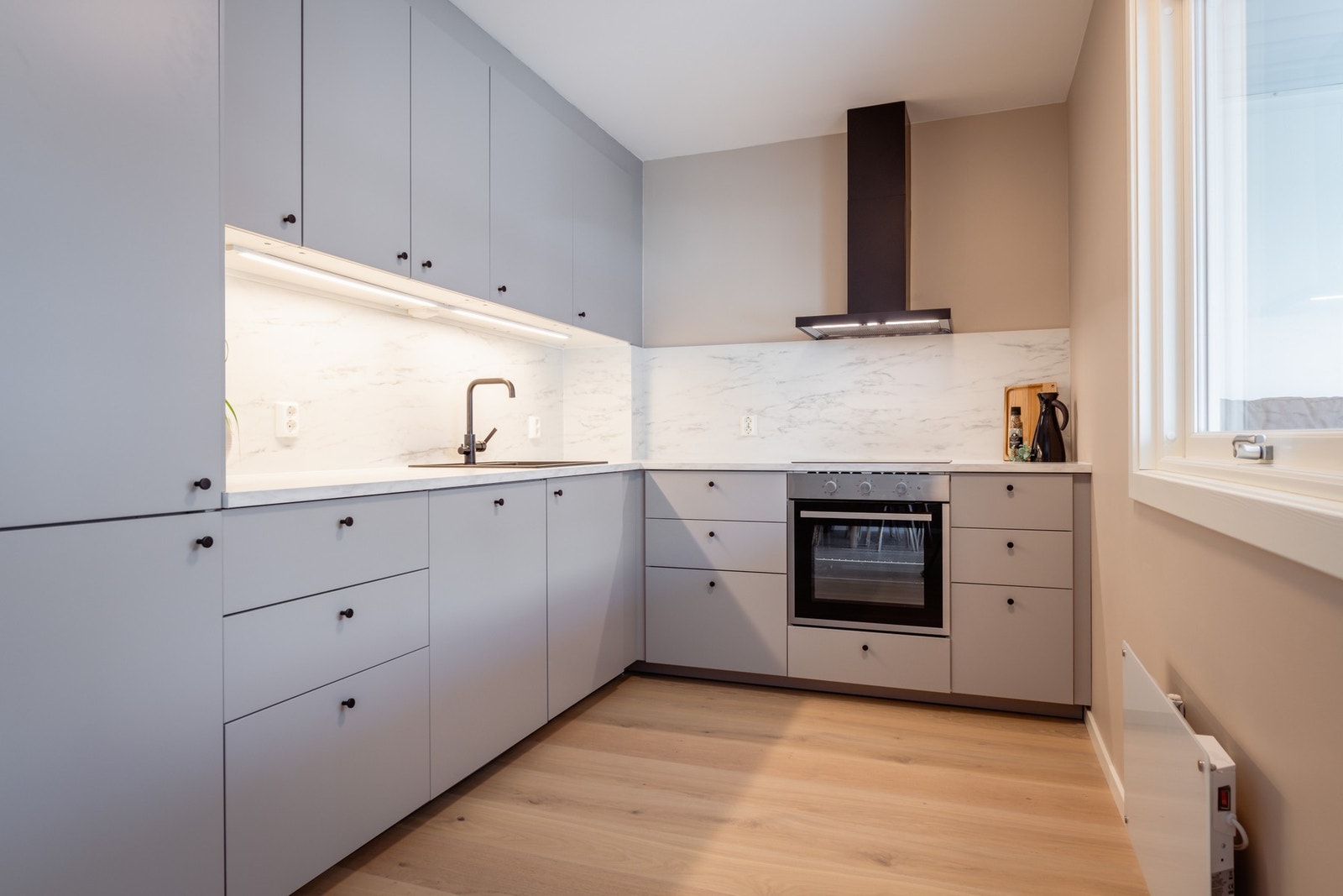 En smakfullt oppusset leilighet, beliggende i sentrum av Larvik. Galleribilde