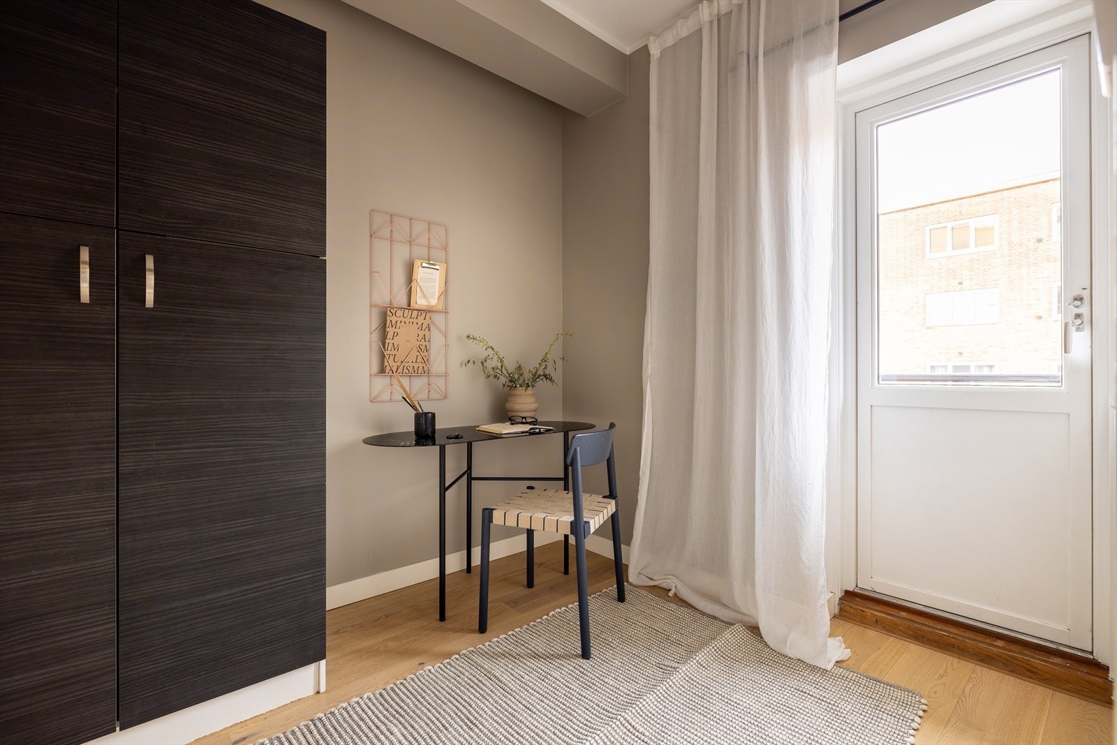 Rommene har flere bruksområder - gjesterom, barnerom eller kontor, alt etter dine behov. Galleribilde