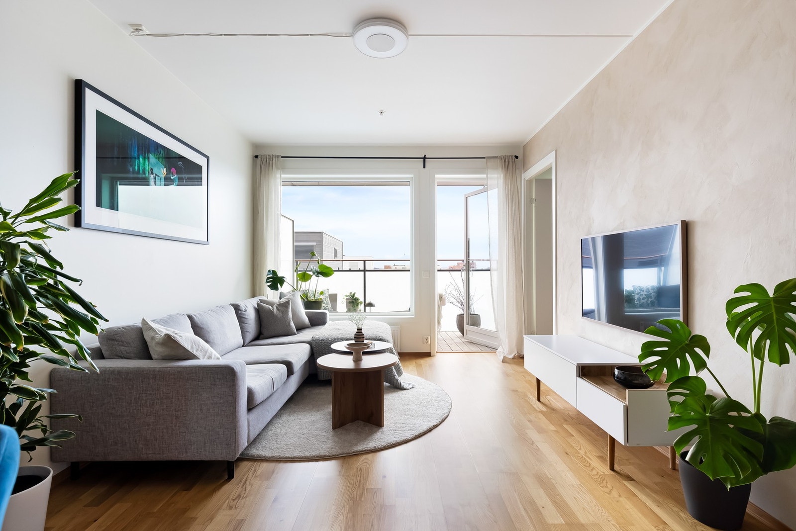 A-konto oppvarming (varmtvann og fyring), samt tv og bredbånd er inkludert i felleskostnadene. Dette bidrar til en mer oversiktlig privatøkonomi. Galleribilde