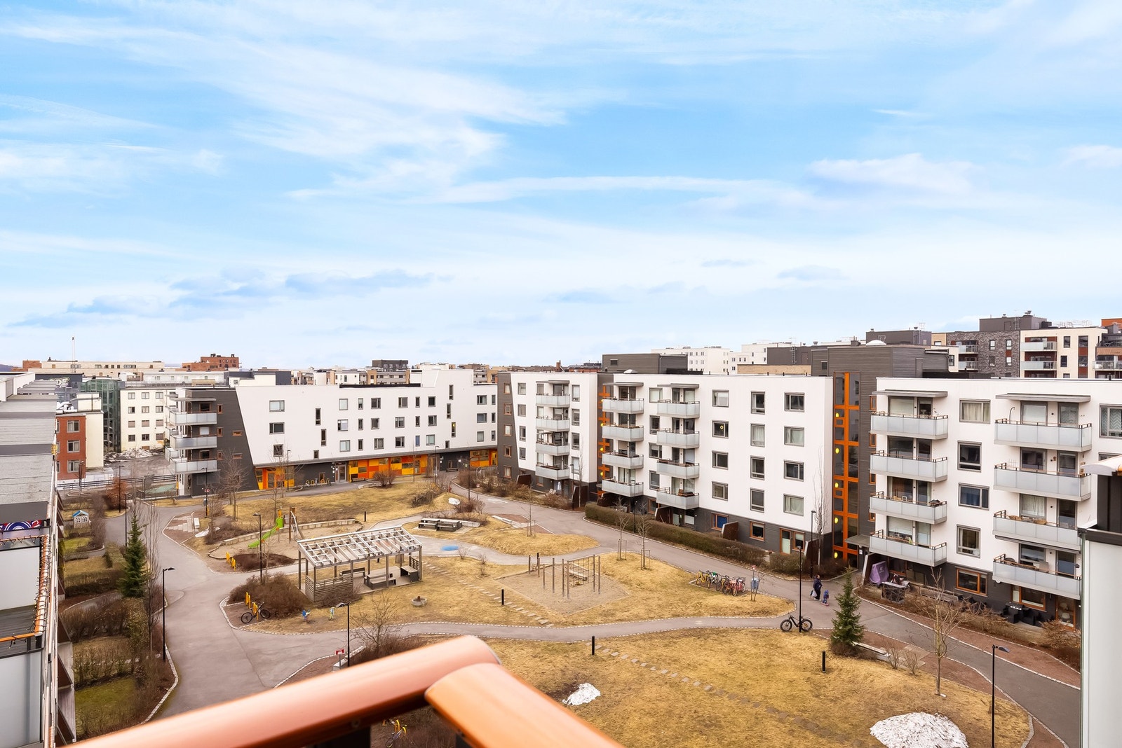 Utsikt fra balkong. Galleribilde