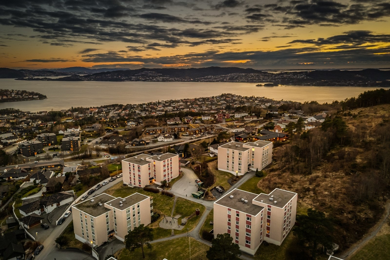 Svært flott beliggenhet øverst i Spondalen på Ulset i Åsane Galleribilde