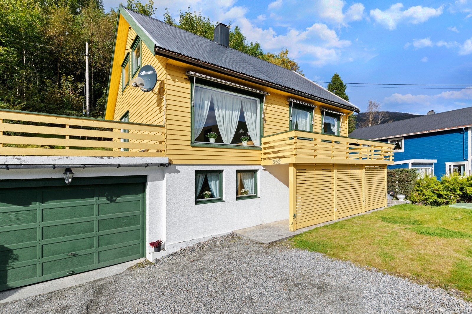 Fasade. Galleribilde