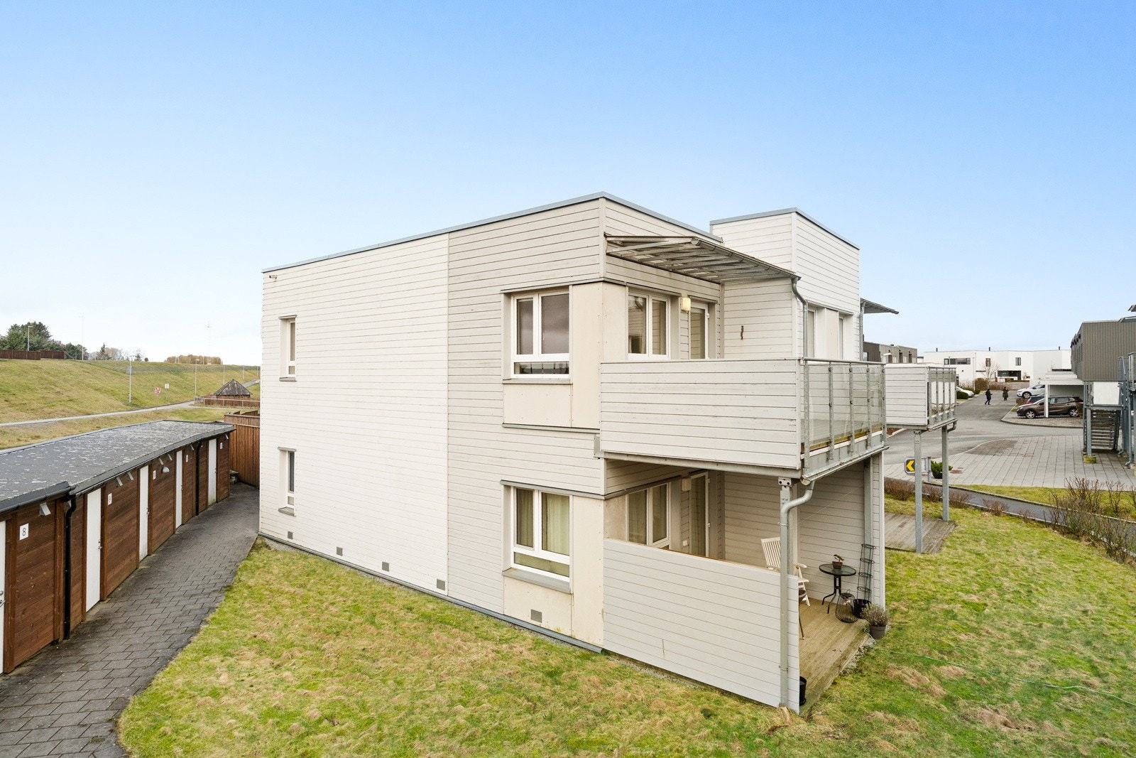 Lekker leilighet med solrik balkong. Galleribilde