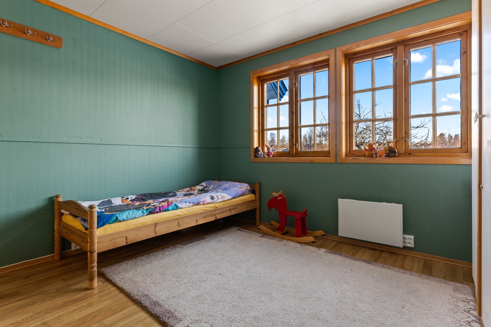 Hoveddelens tredje soverom ligger i underetasjen. Galleribilde