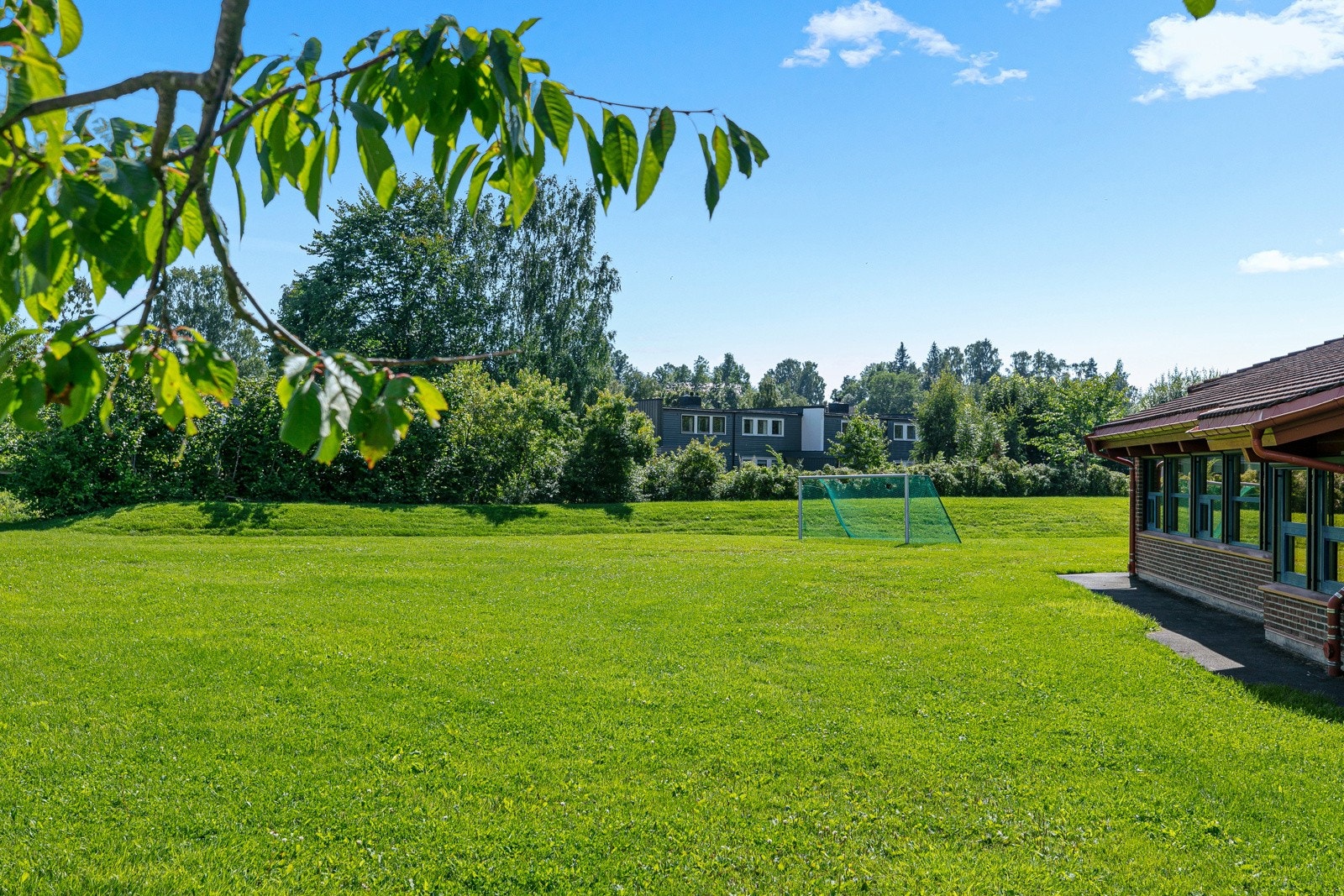 Løkeberg skole Galleribilde