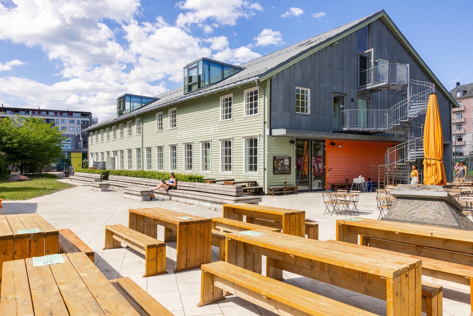 Fra leiligheten er det også gangavstand til Cornerteateret på Møhlenpris. Galleribilde