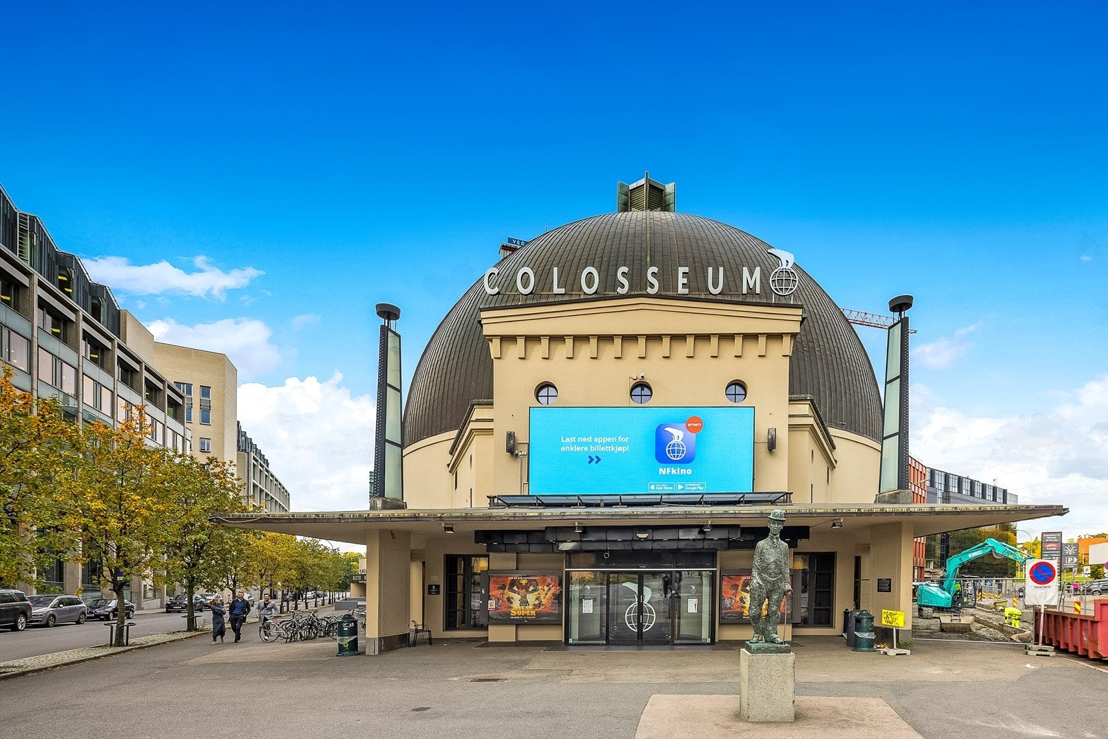 Her fra er det kort vei til Colosseum Kino. Galleribilde