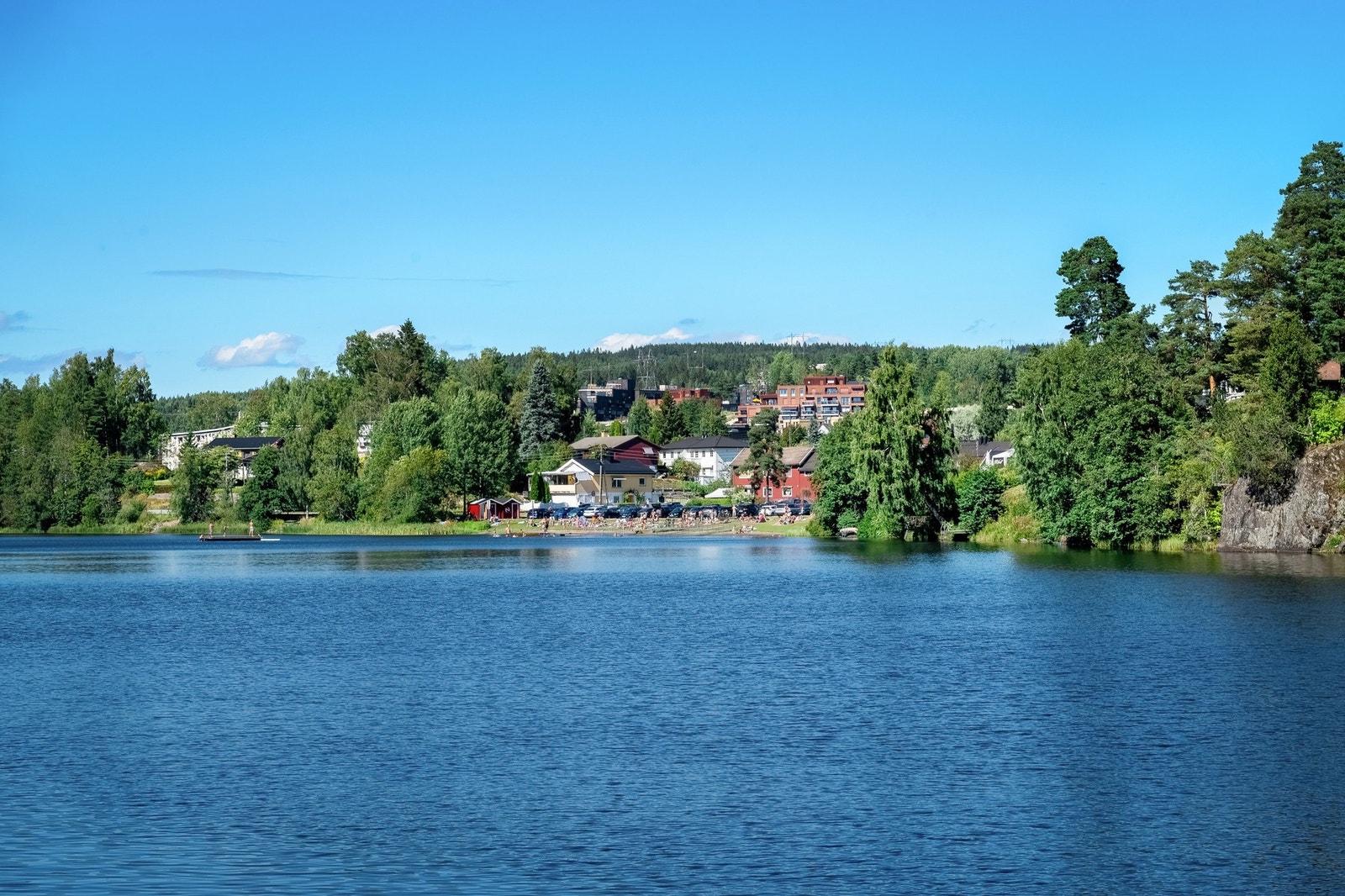Langvannet byr på rekreasjon. Galleribilde