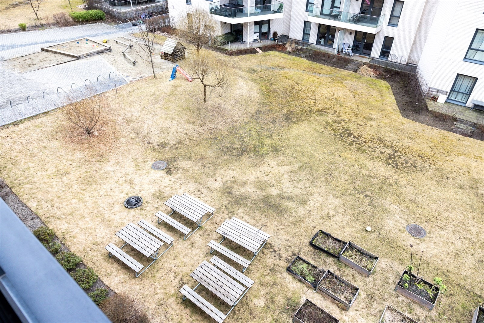 - Vinterhagen vender mot rolige fellesområder - Galleribilde