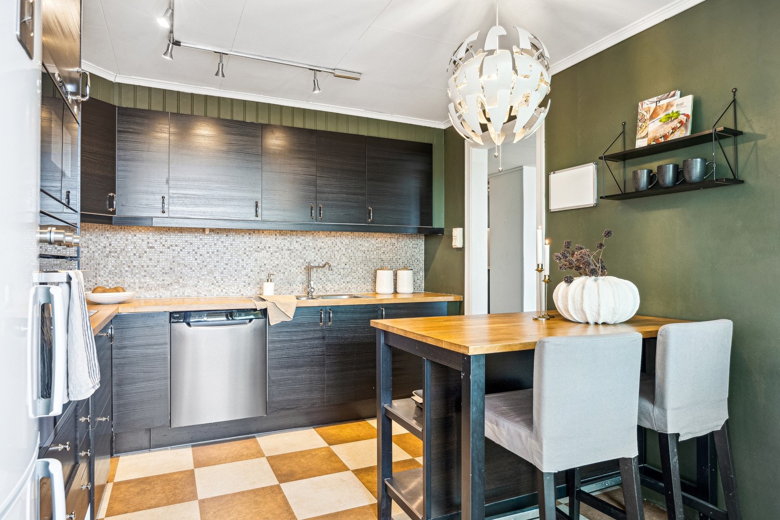 Med kjøkkenøyen får du en koselig og sosial ramme for både matlaging og samvær. Galleribilde