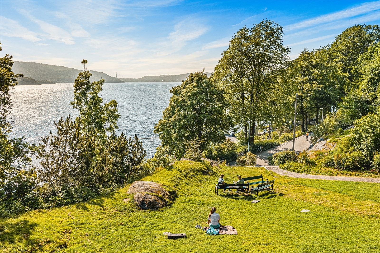 - Nordnesparken ligger nydelig til på enden av Nordnes og er perfekt for joggetur, gåtur, piknik m.m. - Galleribilde