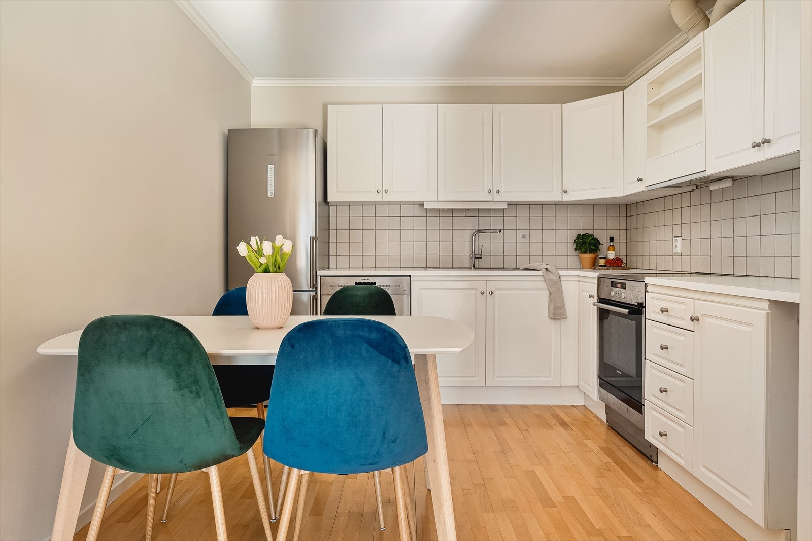 - Lyst kjøkken på 8,4 m² - Galleribilde