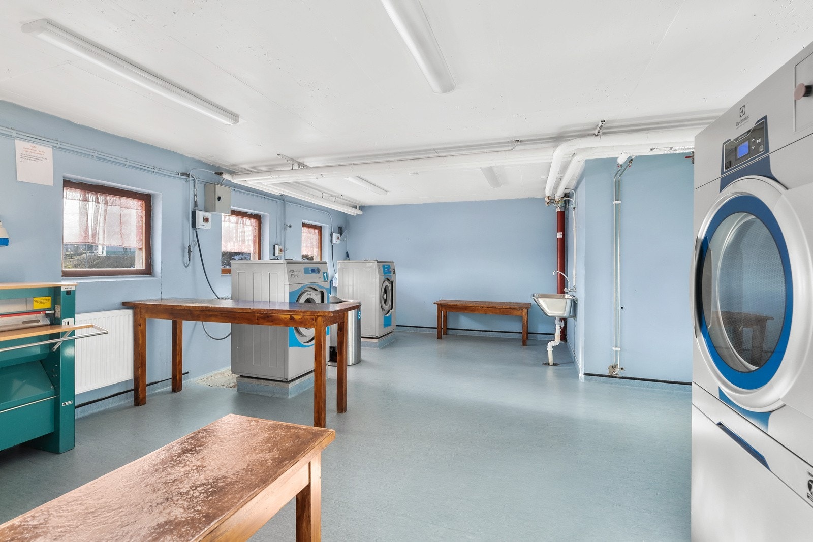 I borettslaget er det felles vaskekjeller. Galleribilde