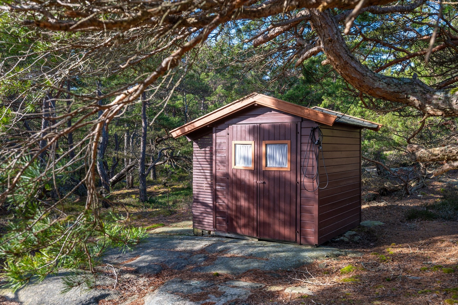 Uthus med dusjmulighet Galleribilde