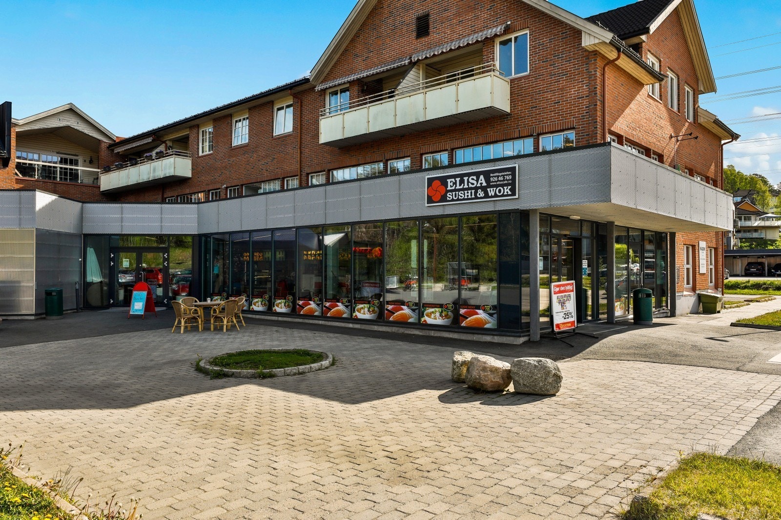 Fasade med flere innganger Galleribilde