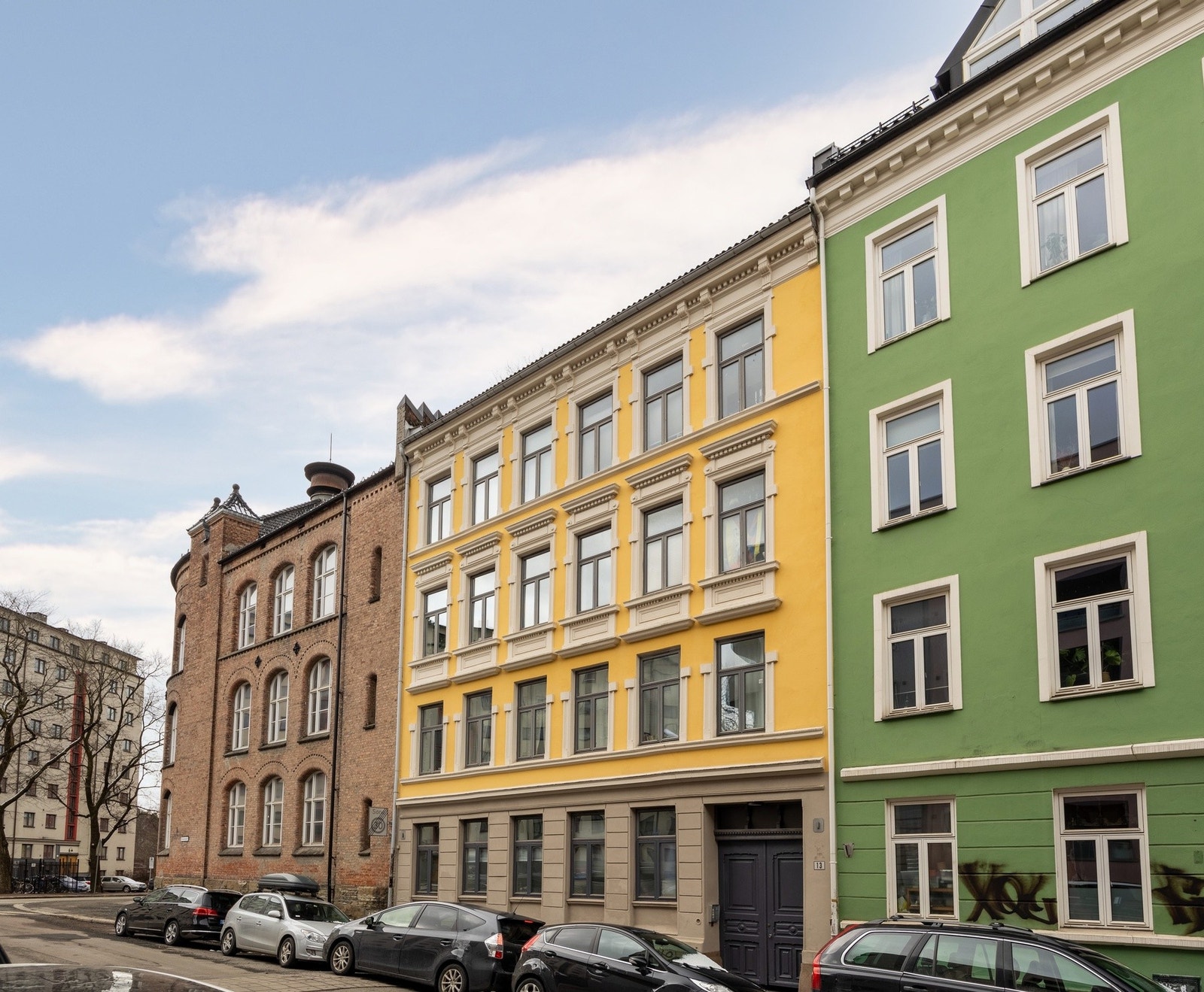 Perfekt beliggenhet for deg som ønsker å bo sentralt i Oslo med gangavstand til alt man trenger i hverdagen. Galleribilde