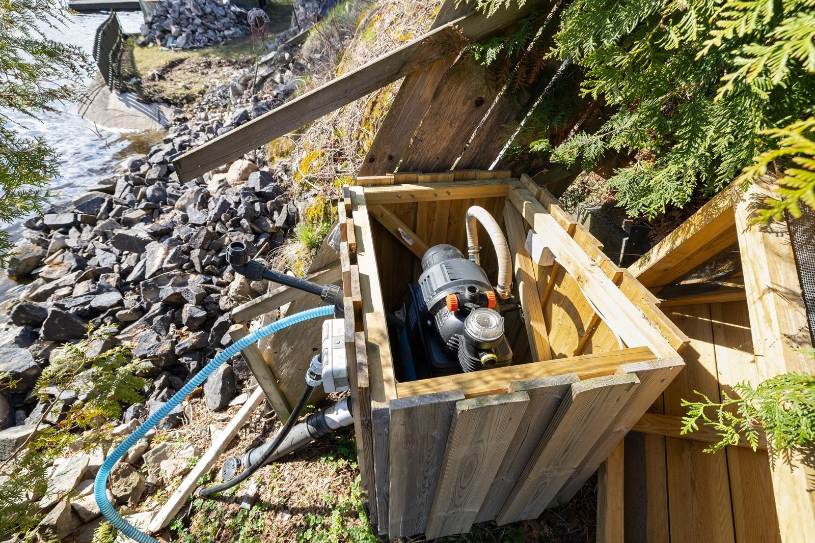Vann til utendørs vannpost hentes fra Gjersjøen. Galleribilde