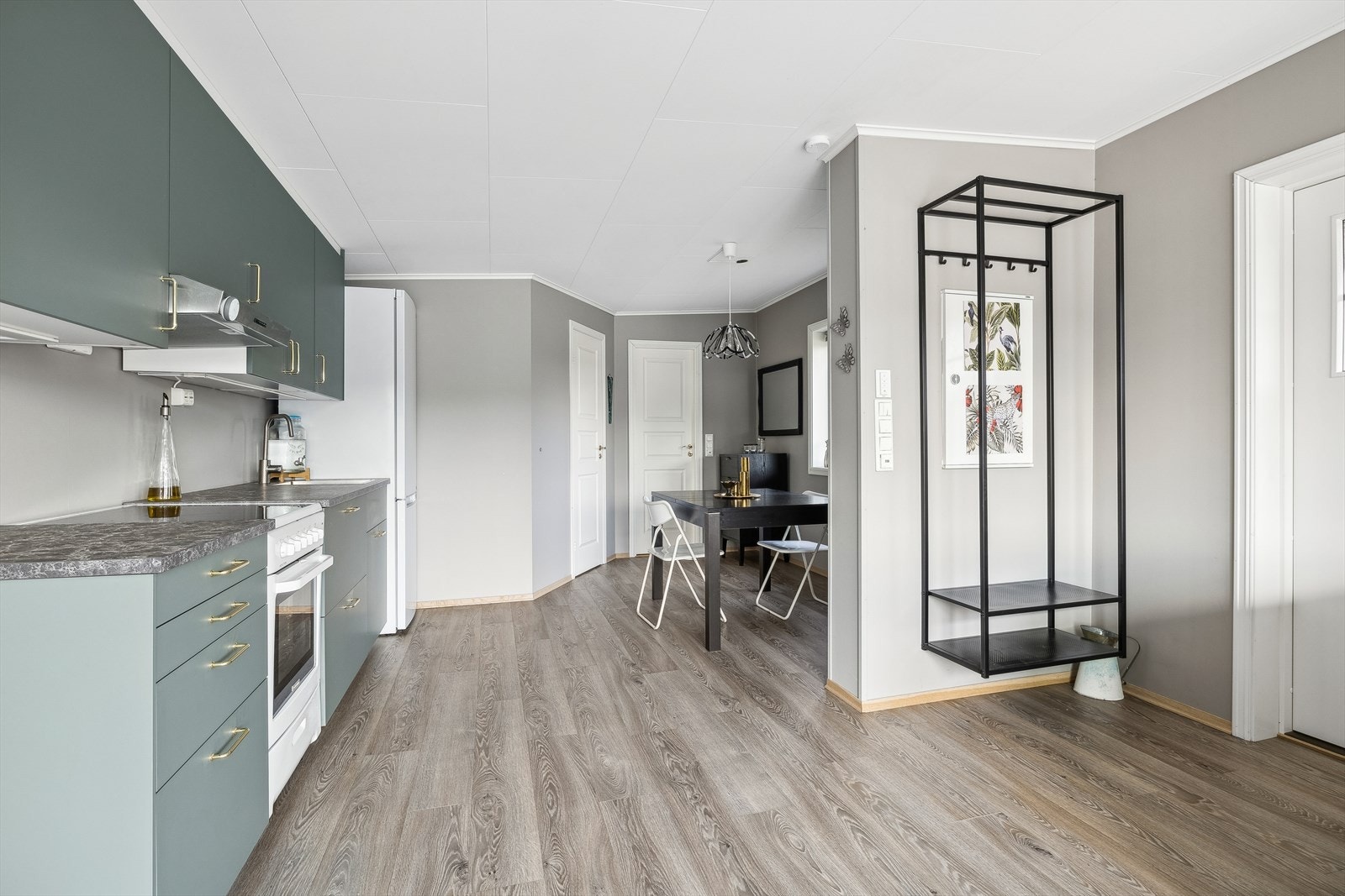 IKEA kjøkken montert i 2020 Galleribilde