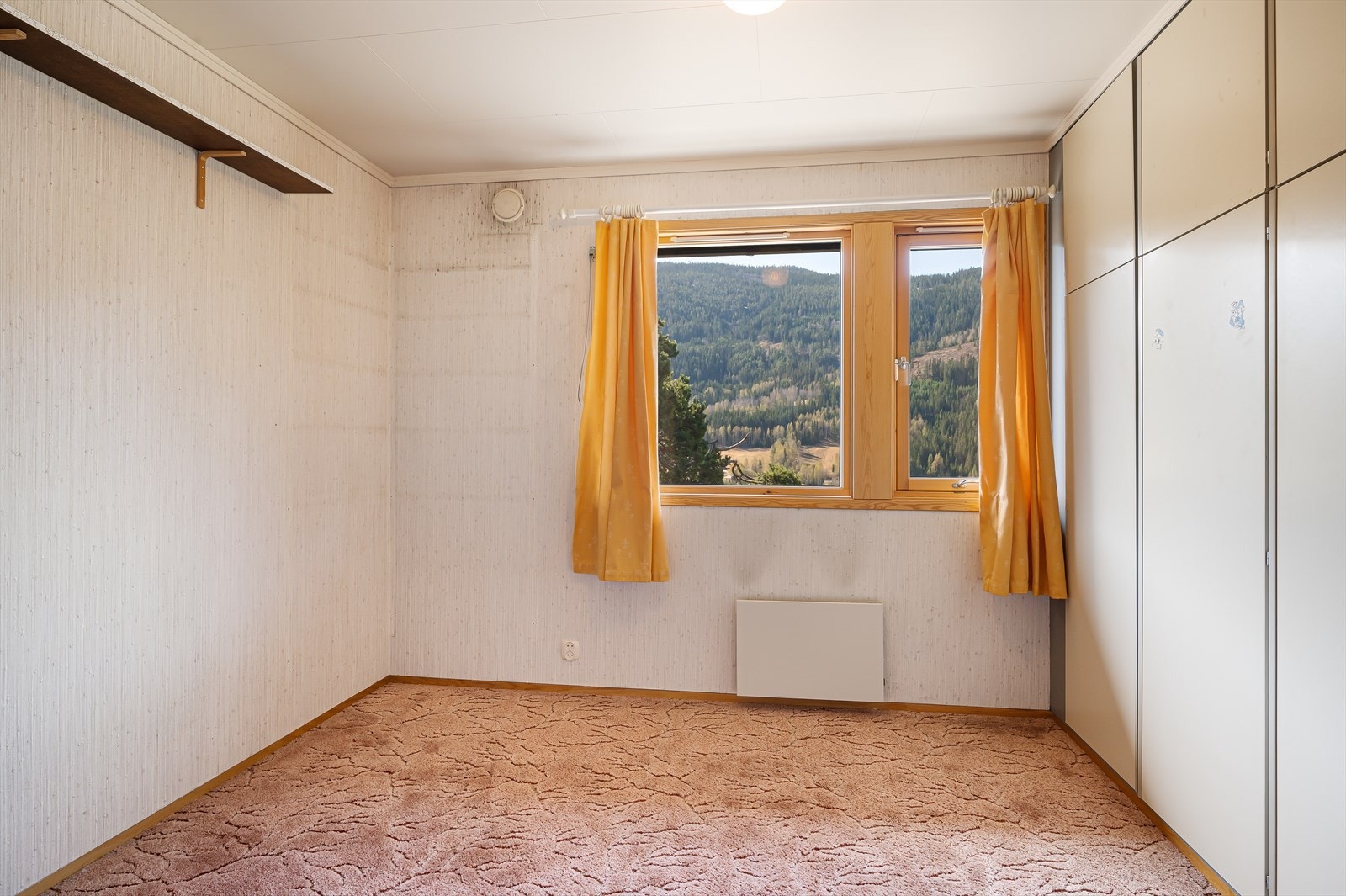 Det er totalt 3 soverom i boligen. Galleribilde