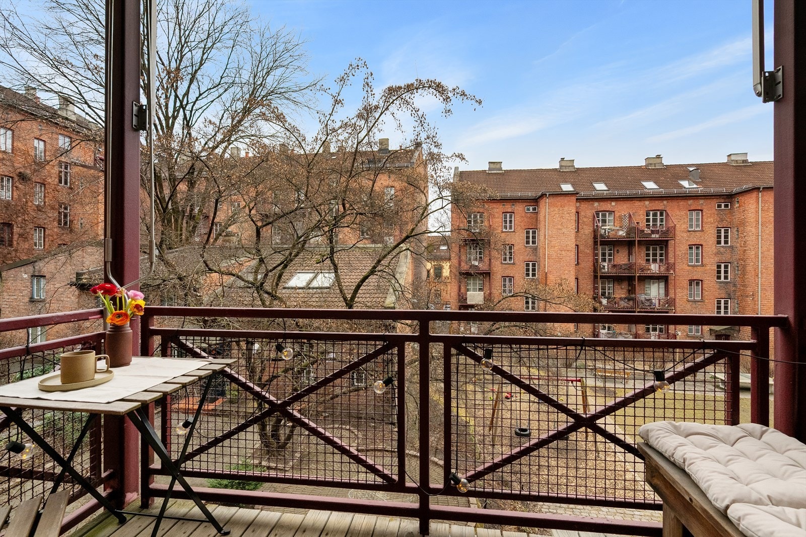 Solrik balkong på ca. 3 kvm Galleribilde