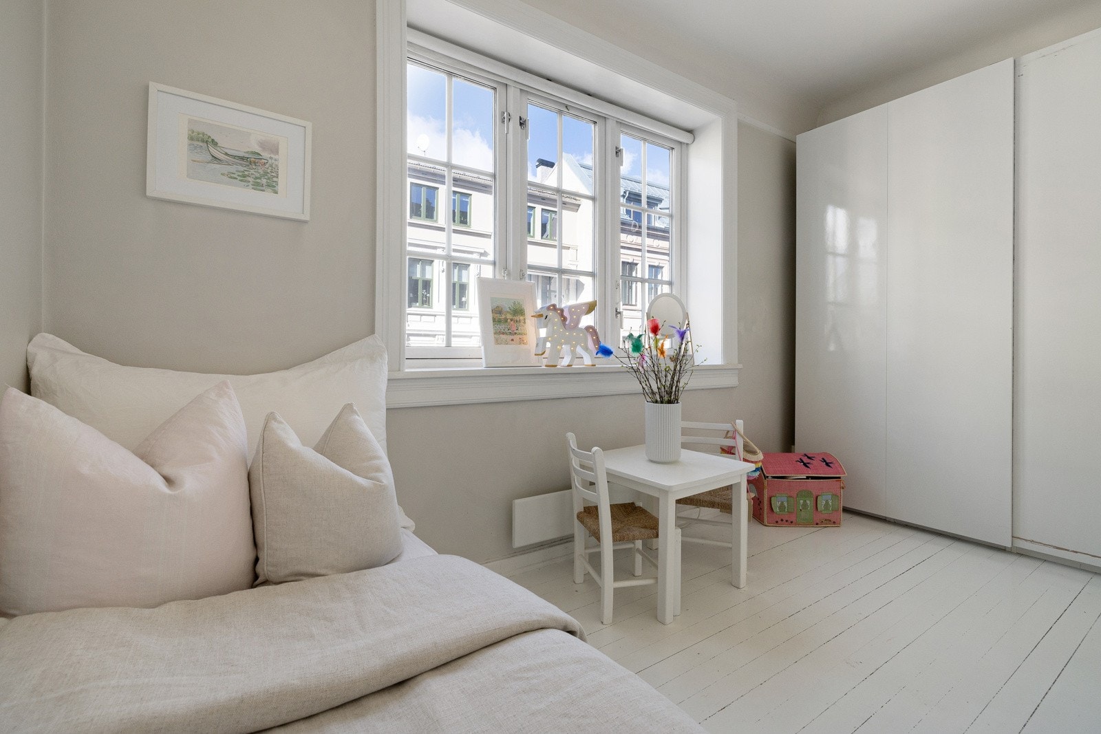 God plass til garderobeløsning. Galleribilde