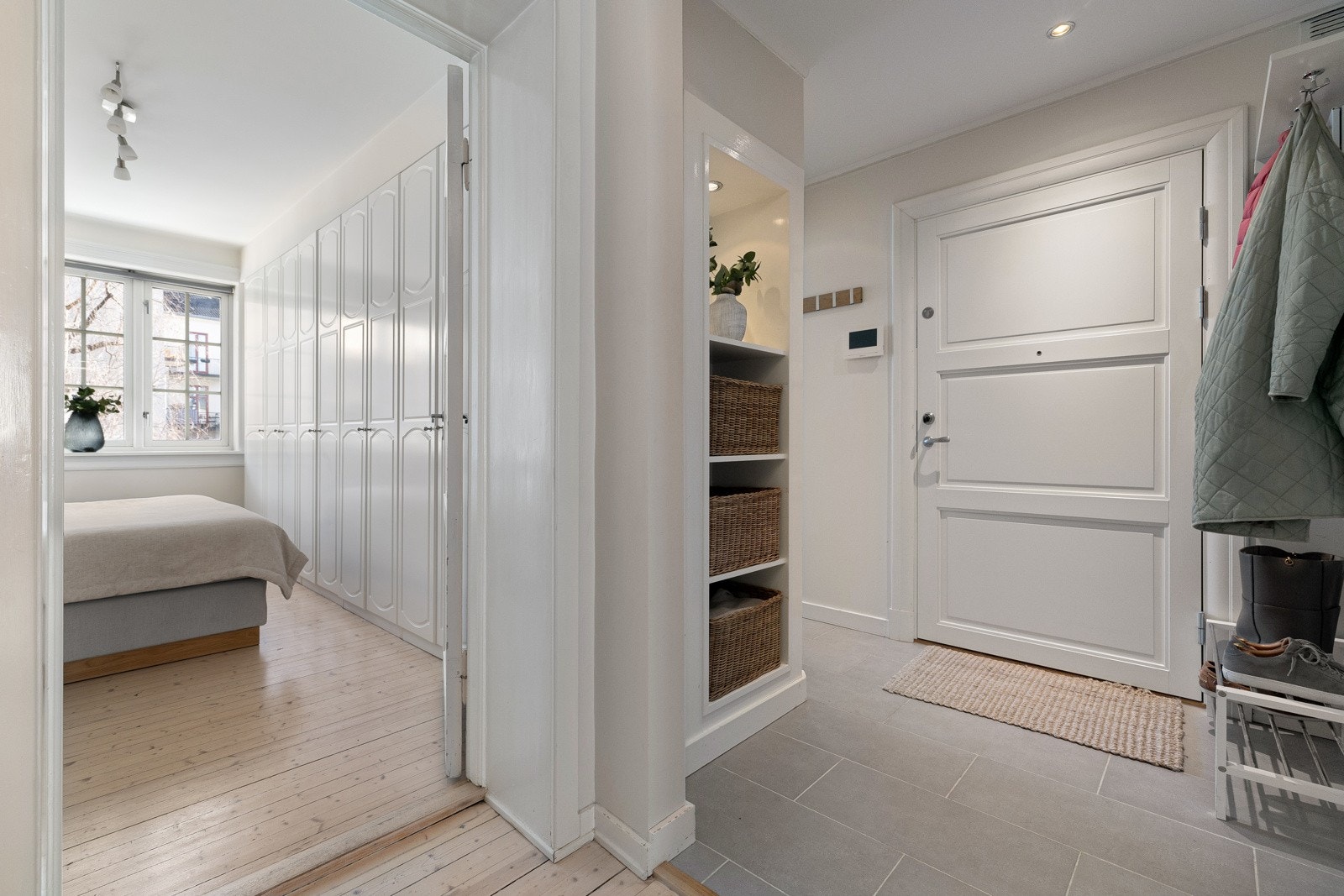 Videre inn til hovedsoverommet. Galleribilde