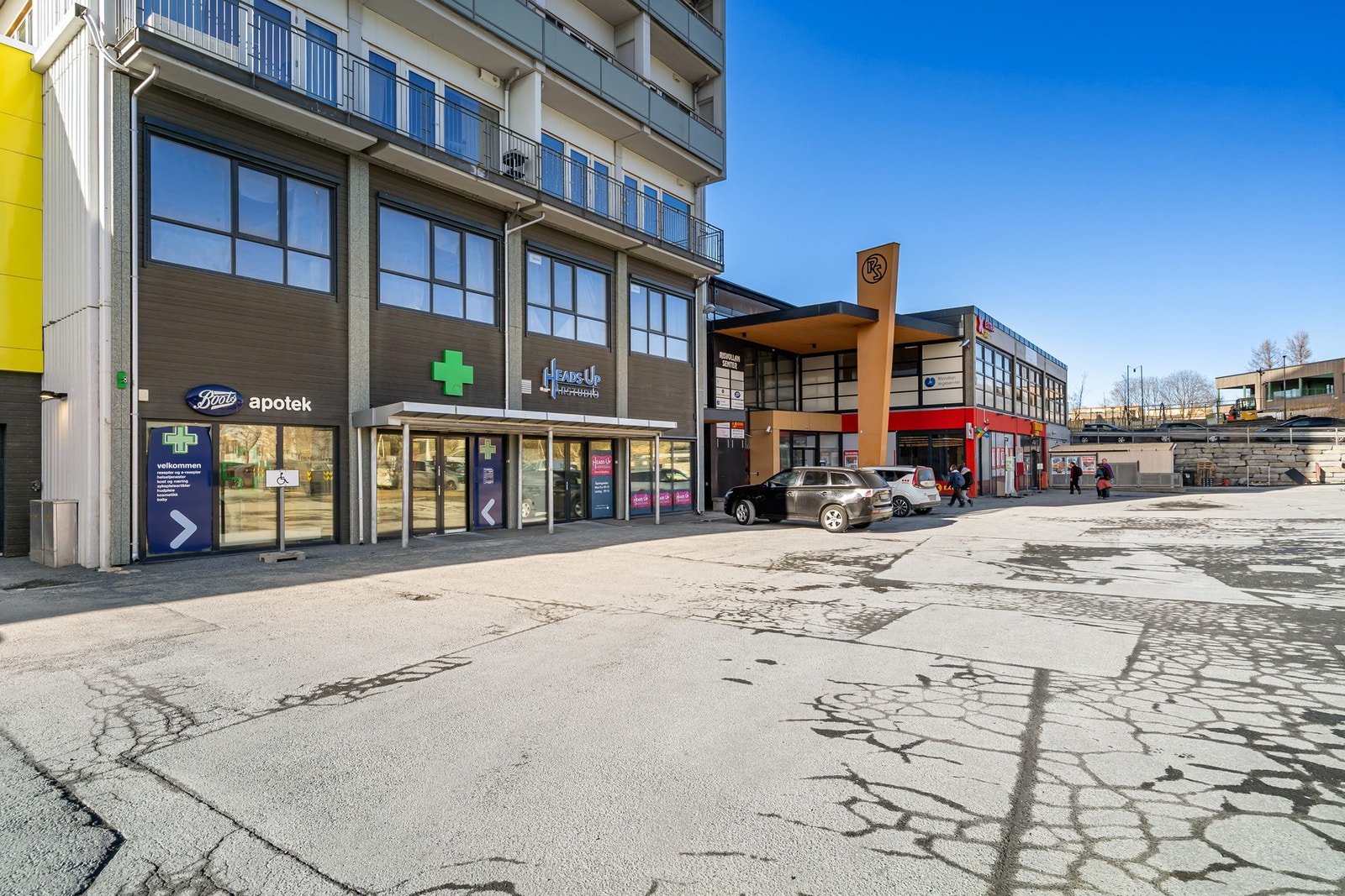 Bygget har en flott beliggenhet på Risvollan med direkte tilgang til Risvollan senter. Galleribilde