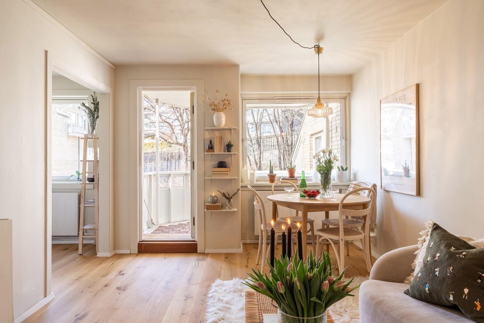 Leiligheten har en praktisk og innholdsrik planløsning. Galleribilde