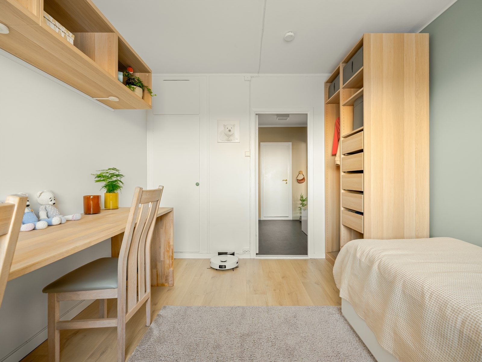 Dette soverommet vender også ut mot rolig område. Galleribilde