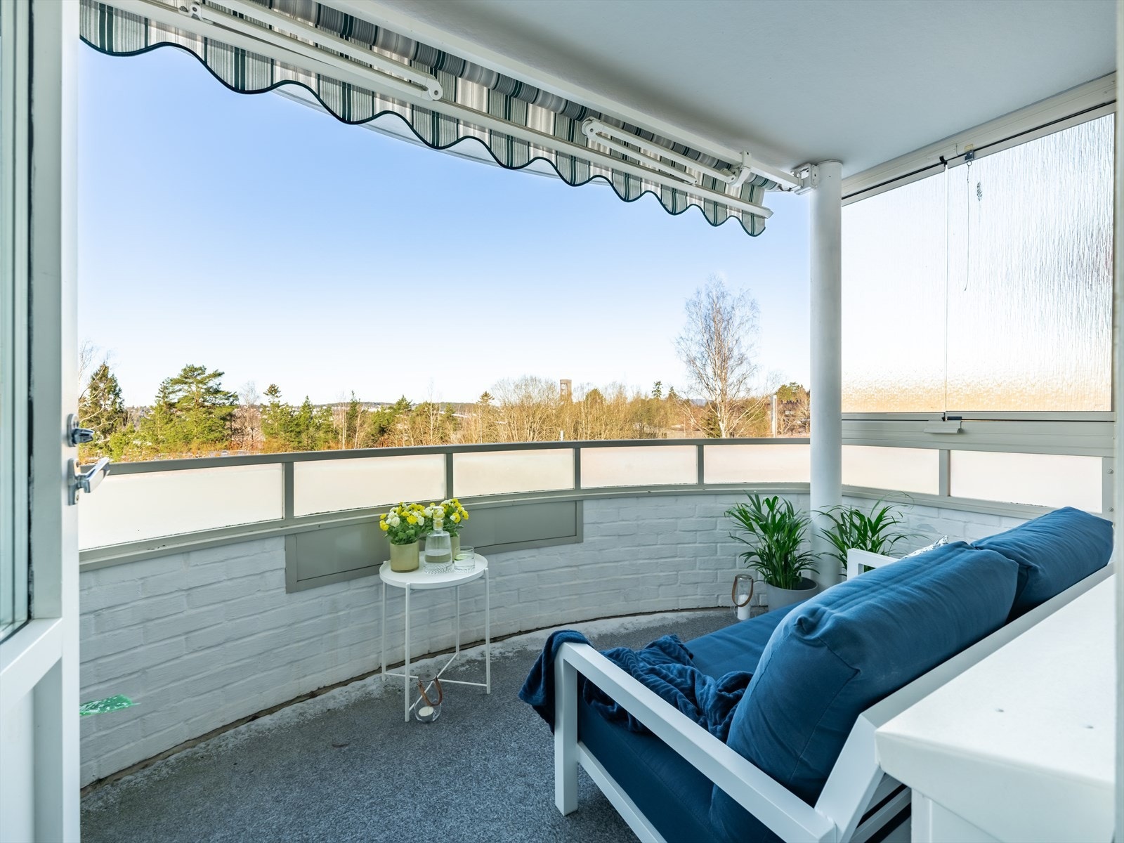 Balkongen er på hele 7 kvm! Galleribilde